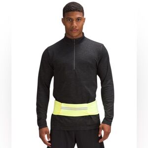 Lululemon NWT Fast And Free Run Hard Tube Belt Sz S/M Highlight Yellow